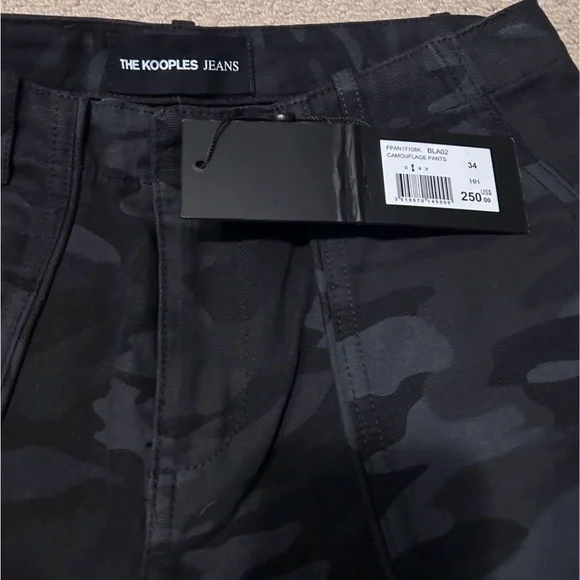 BNWT The Kooples black camo cargo style jeans size size 27/28 100% cotton - Picture 2 of 4